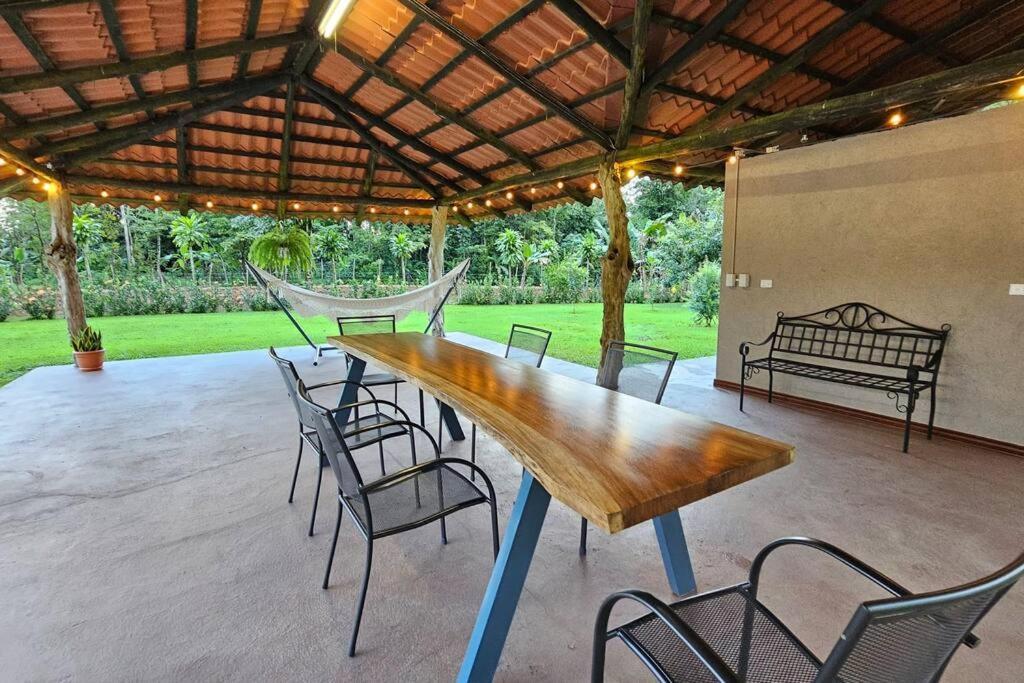 Casa Roble Fortuna La Fortuna Bagian luar foto